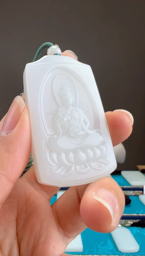 【闪购商品】和田玉颈饰未镶嵌1