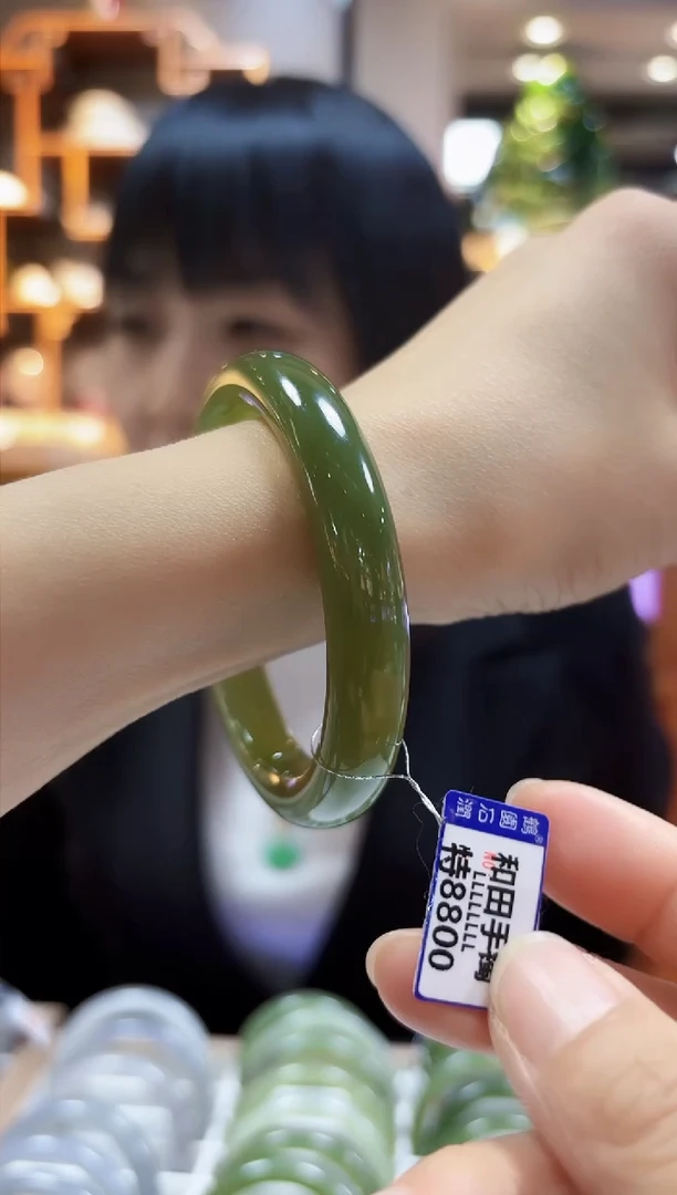 【闪购商品】和田玉手镯未镶嵌56.3