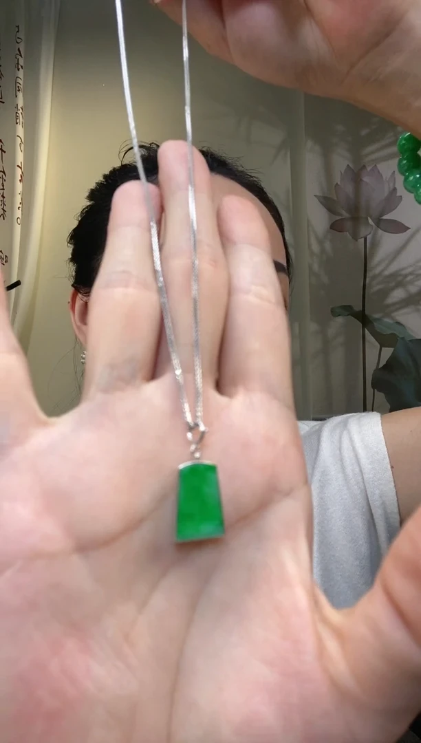 翡翠18K金镶嵌吊坠(不含链)无事牌