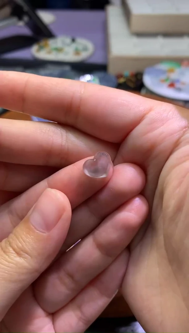 未镶嵌定制翡翠草*?毛货