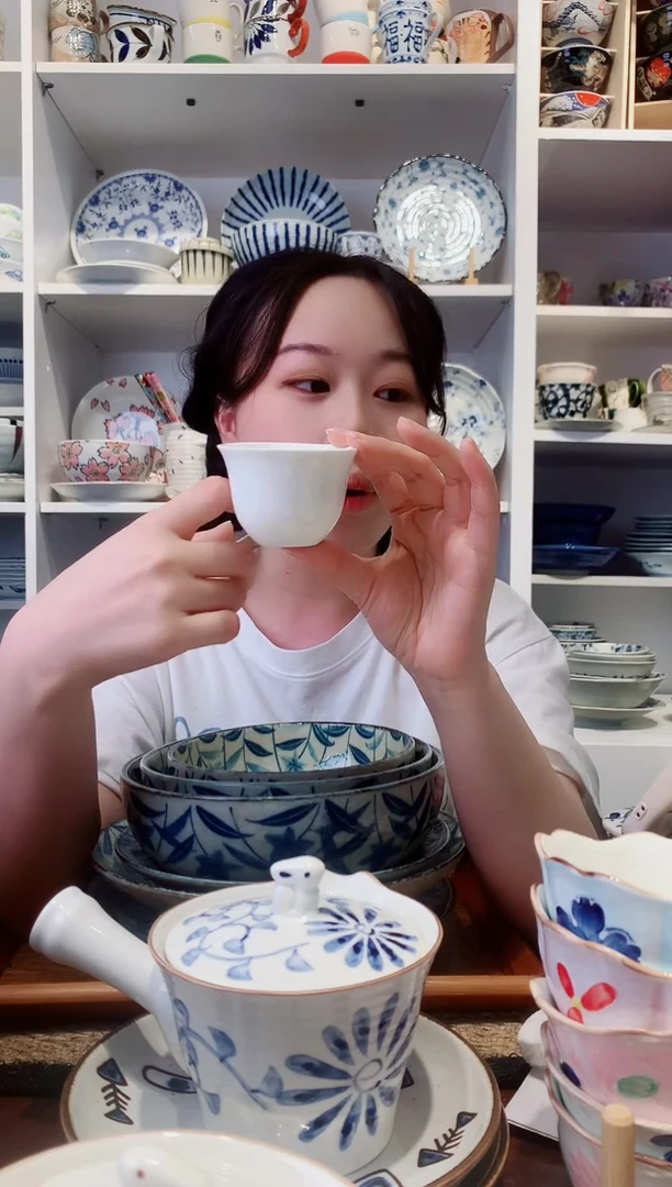 陶瓷日本进口兔子小茶杯