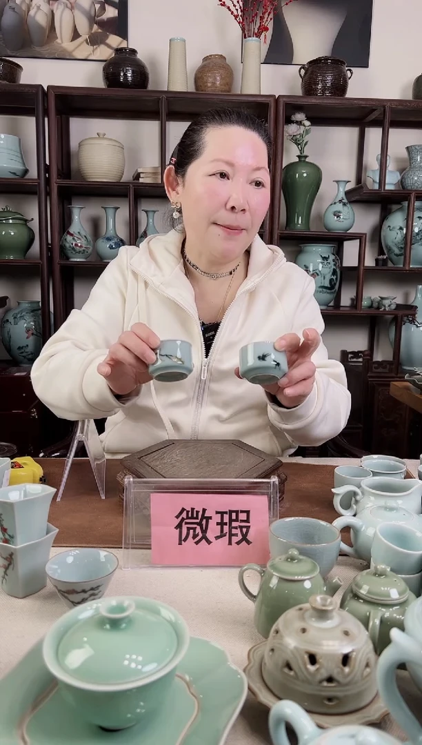 【闪购商品】杯微瑕 釉中彩 马蹄杯（燕子桂花 ）