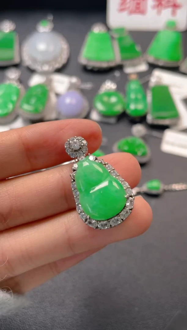 吊坠(不含链)银S925镶嵌翡翠吊坠