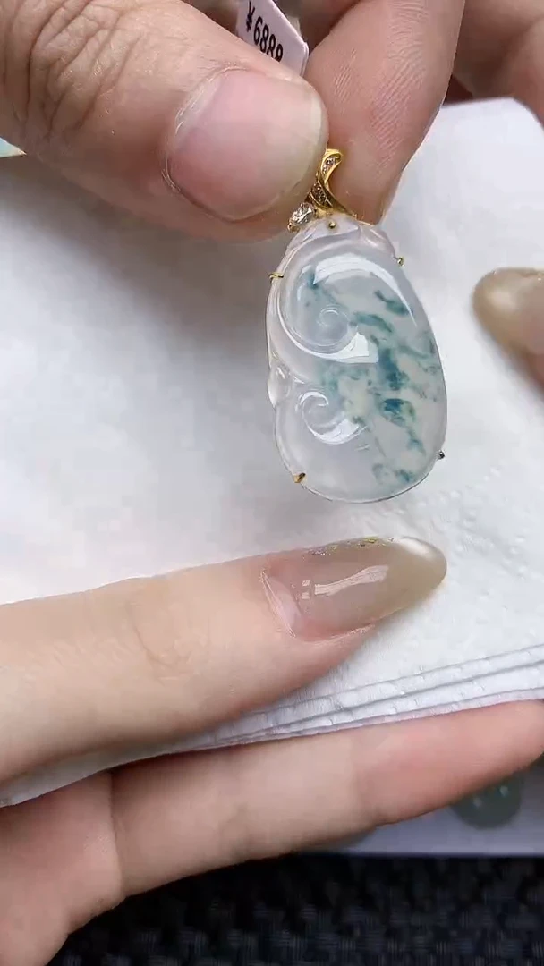 【闪购商品】翡翠颈饰18K金镶嵌天然A货翡翠