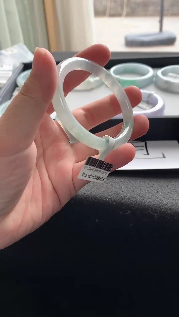 未镶嵌手镯翡翠51.4圆条Y4535买断