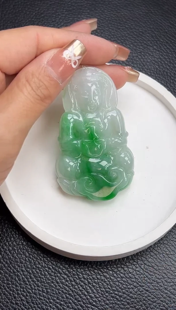 【闪购商品】翡翠颈饰未镶嵌观音
