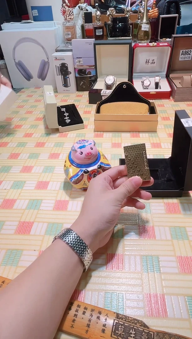 瓷片瓷器 库房到期 全部地板价@@1