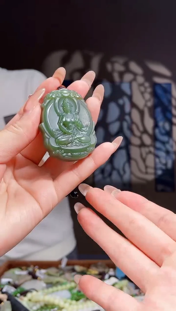 【闪购商品】和田玉颈饰未镶嵌拍一发一