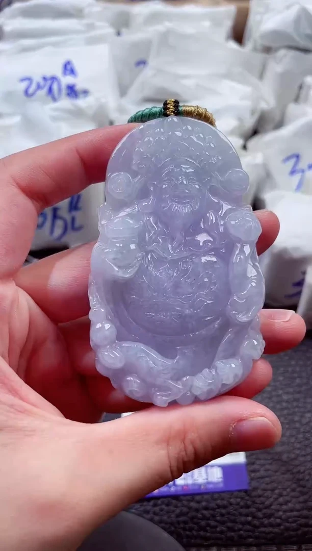 颈饰未镶嵌翡翠00000702