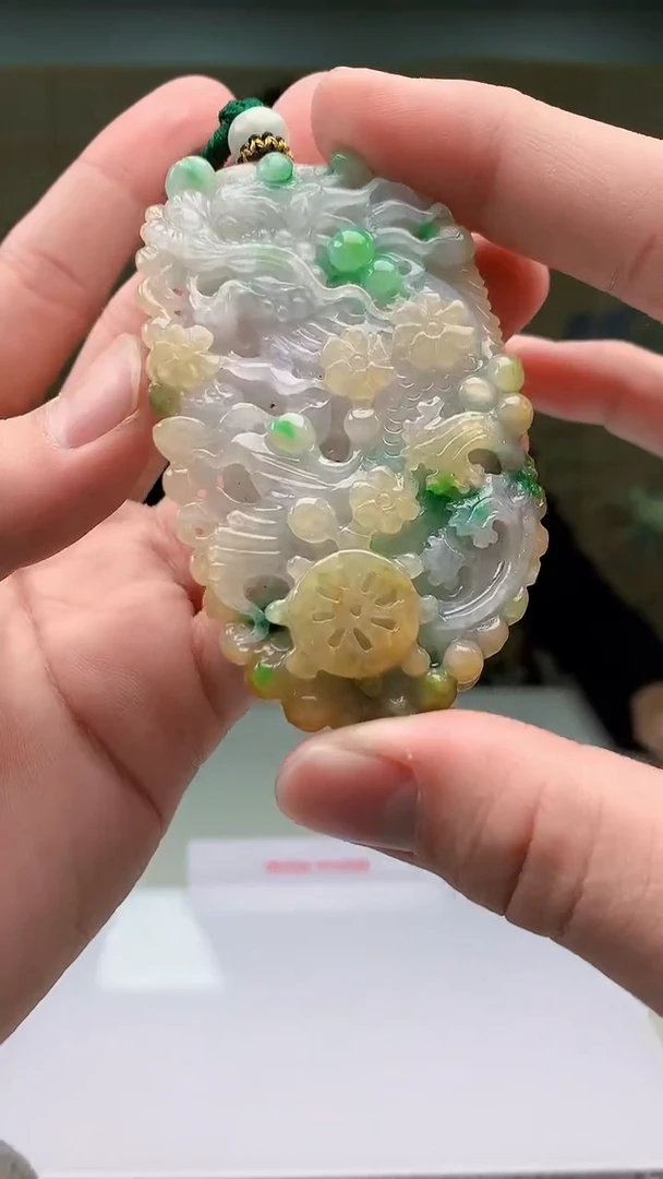 【闪购商品】定制翡翠未镶嵌4829bb-毛货挂件79
