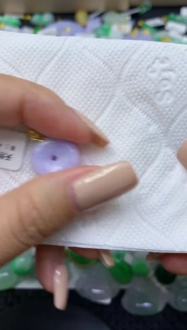 颈饰未镶嵌翡翠天然缅甸翡翠A货