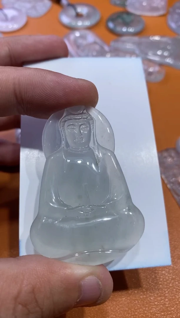 【闪购商品】翡翠吊坠(不含链)未镶嵌观音7500