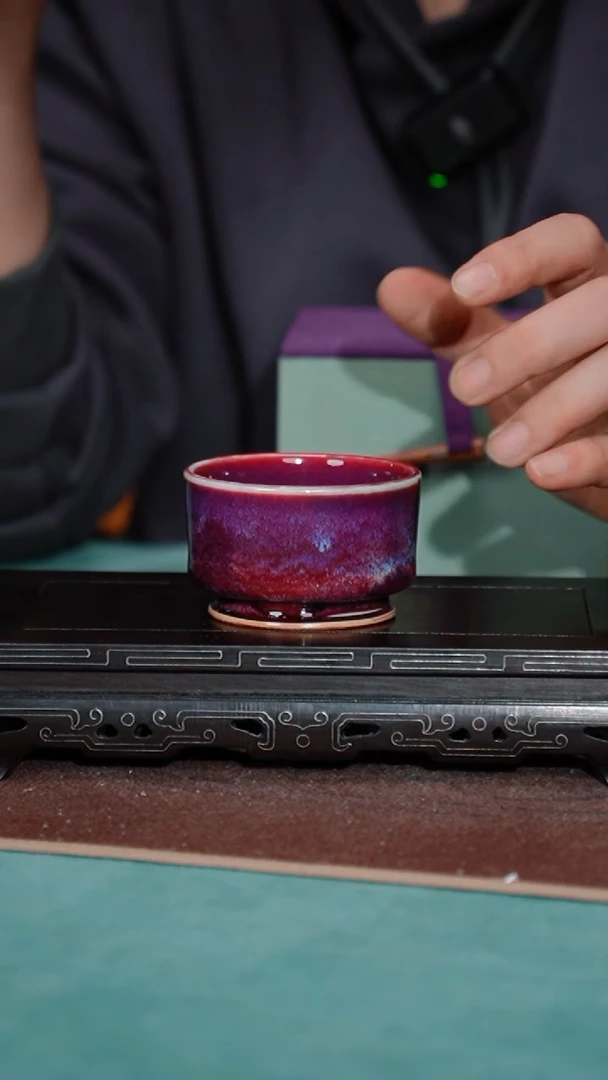 【闪购商品】瓷片176-1星航手制卷足杯------