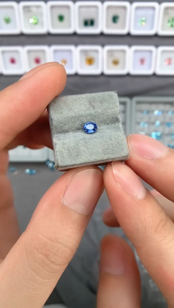 【闪购商品】定制蓝宝石裸石未镶嵌0.46ct