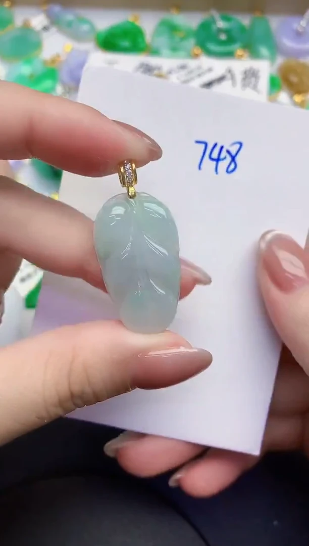 颈饰未镶嵌翡翠缅甸天然翡翠A货