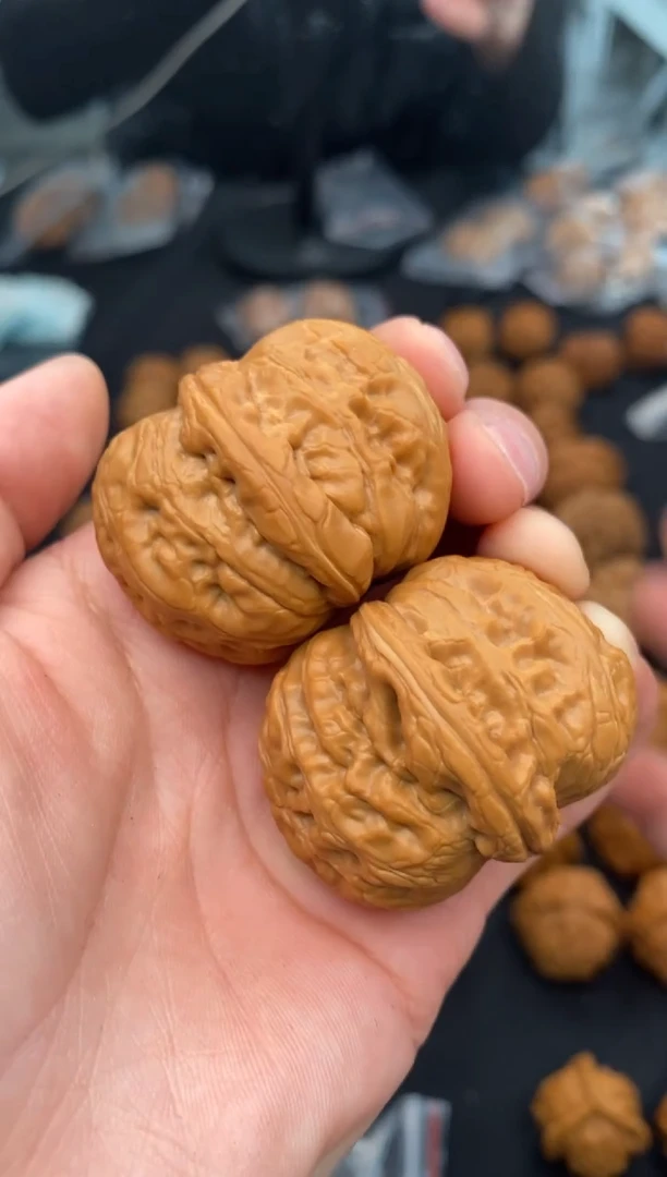 【闪购商品】文玩核桃把件元宝40-u865