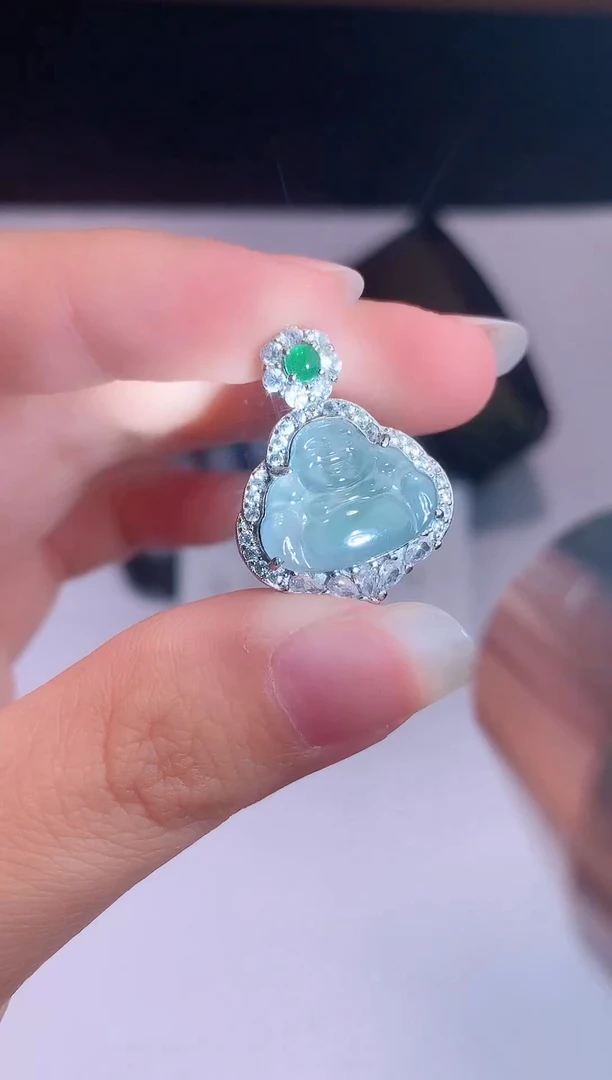 颈饰未镶嵌翡翠0芹0翡翠珠宝704