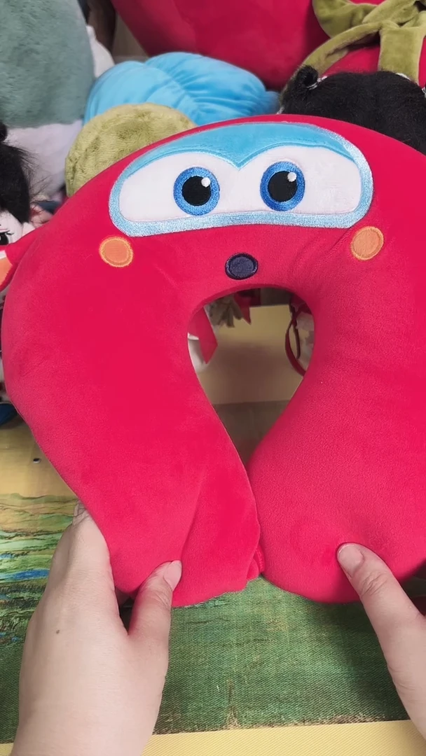 毛绒玩具超级飞侠U型枕