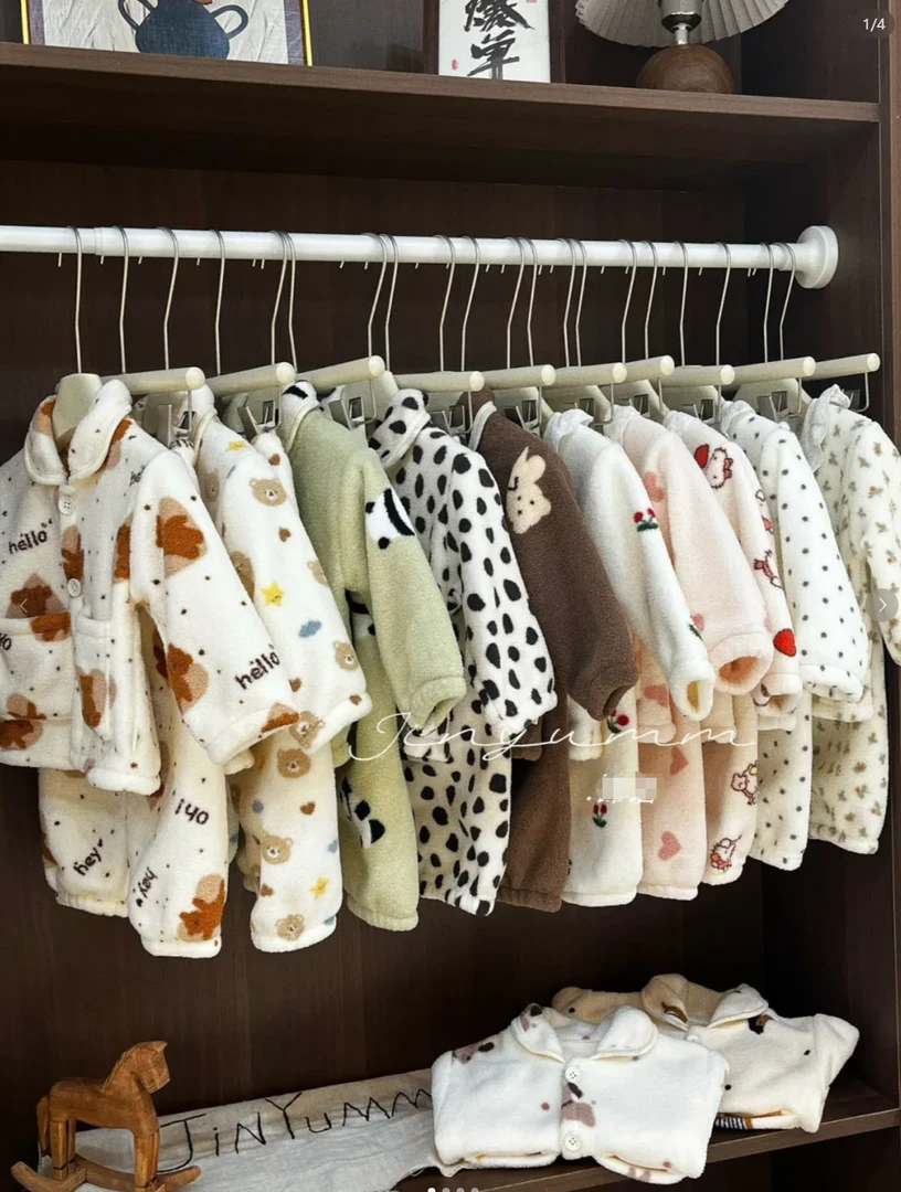 【293】实体品牌冬款加绒家居服套装-白色小狗狗