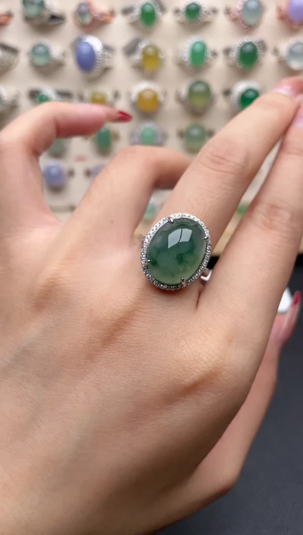 【闪购商品】翡翠戒指银S925镶嵌一物一证一礼盒