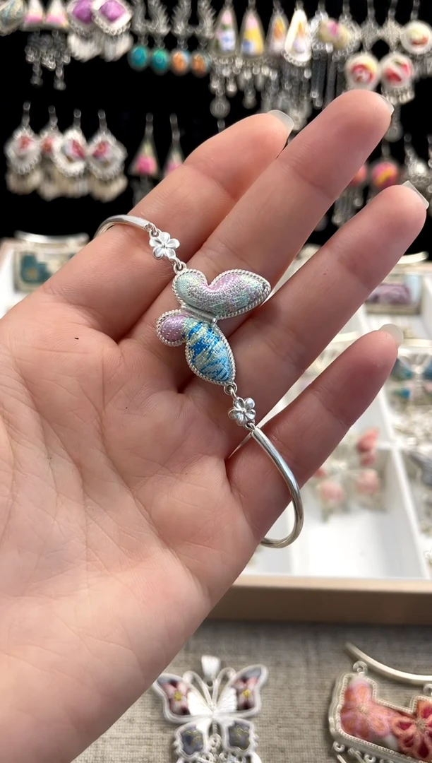 【闪购商品】织绣非遗刺绣饰品