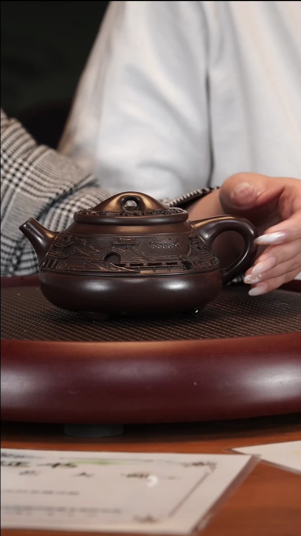 【闪购商品】紫砂茶壶1-61 JY冠中瓢紫泥400cc