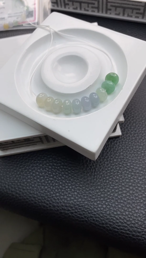翡翠散珠24天然A货翡翠散珠