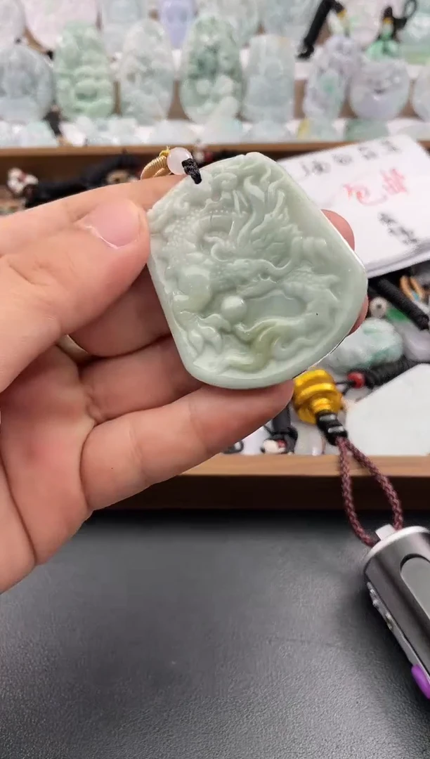 颈饰未镶嵌翡翠25/12/21/.37