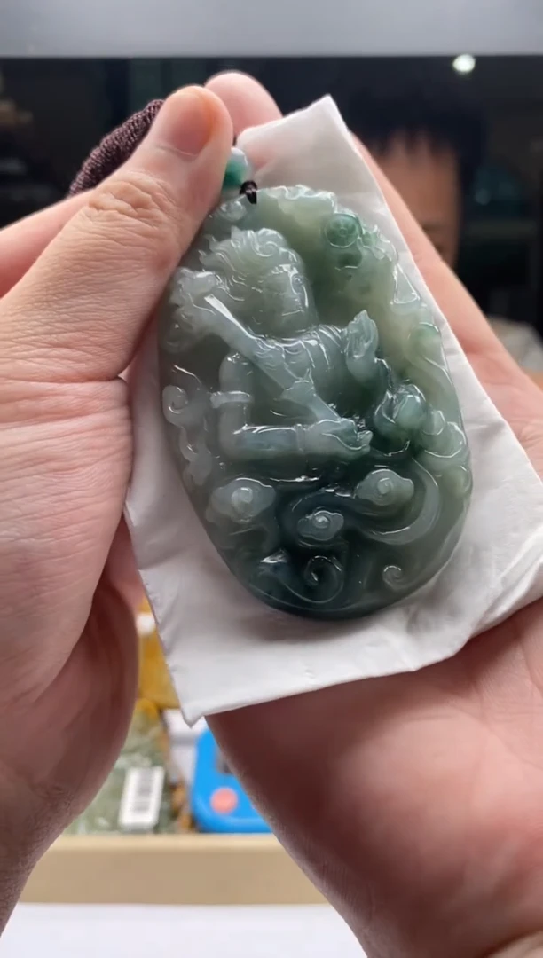 翡翠未镶嵌颈饰天然翡翠