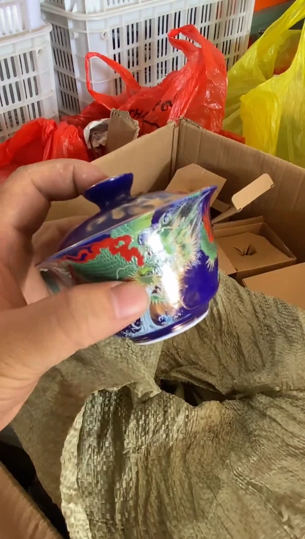 无运费险有瑕疵的摄影的产品有使用过的痕迹有点脏介意勿拍