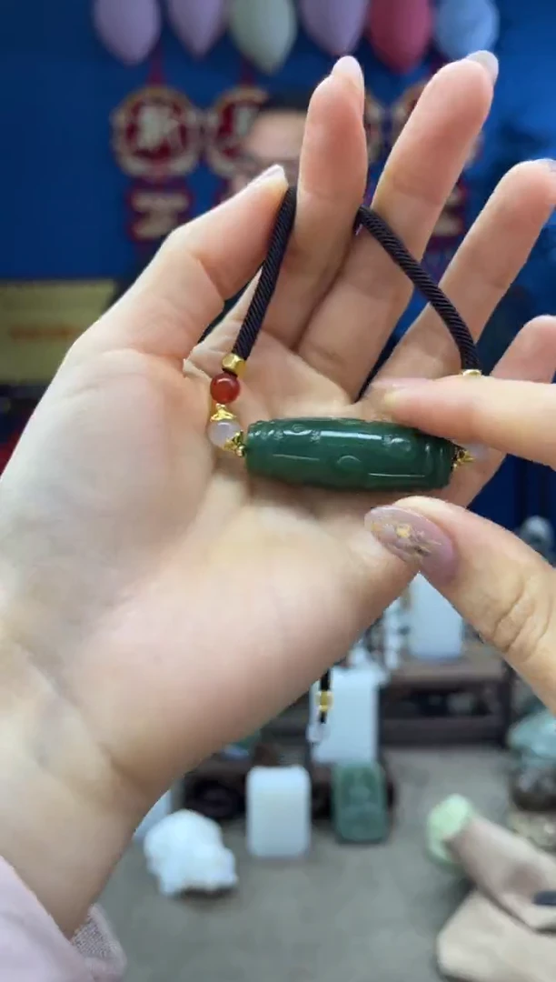 【闪购商品】和田玉颈饰未镶嵌1