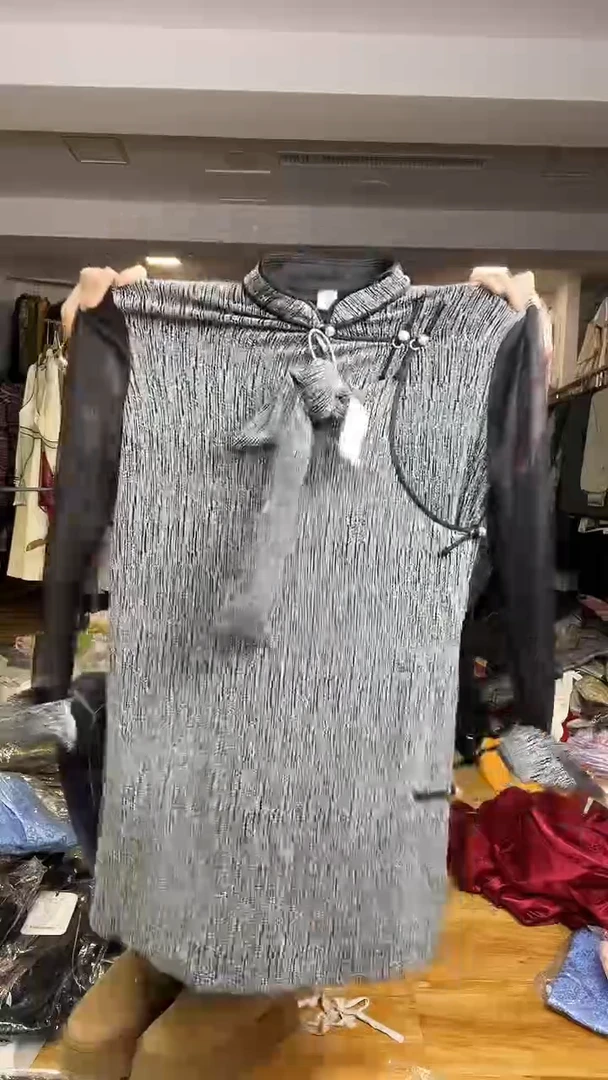 袍子       S码         100斤   短款