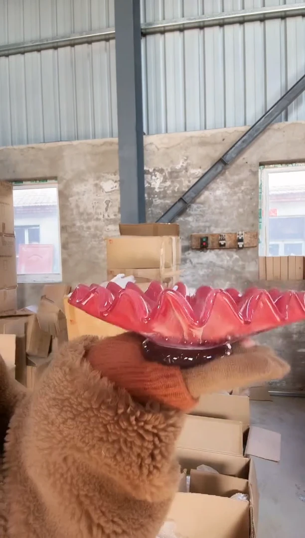 606直播玻璃花瓶