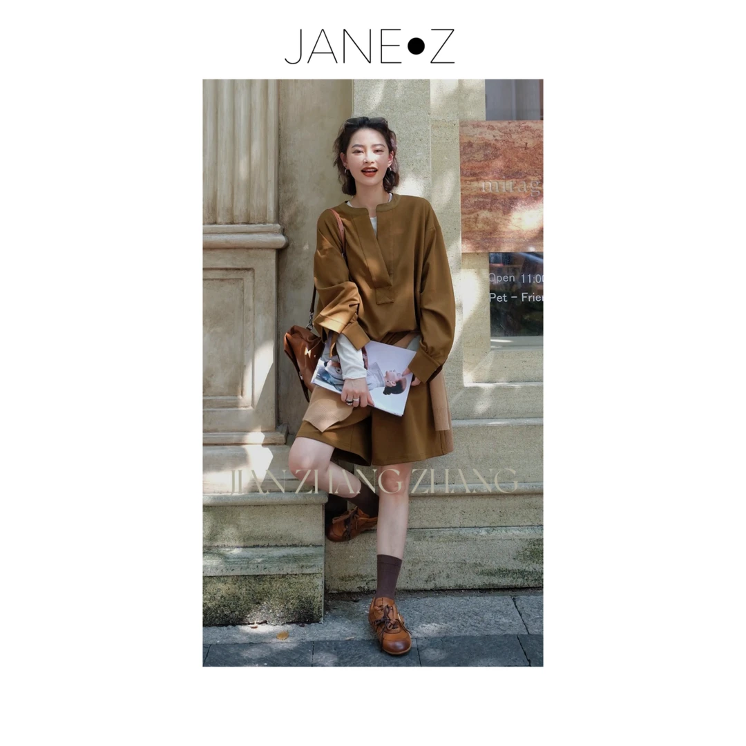 【时髦博主风】设计感老钱风大V领时尚感套头卫衣短裤套装JZYCZ082