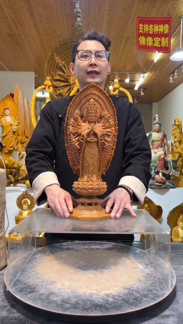 香樟木千手观音43cm送手串