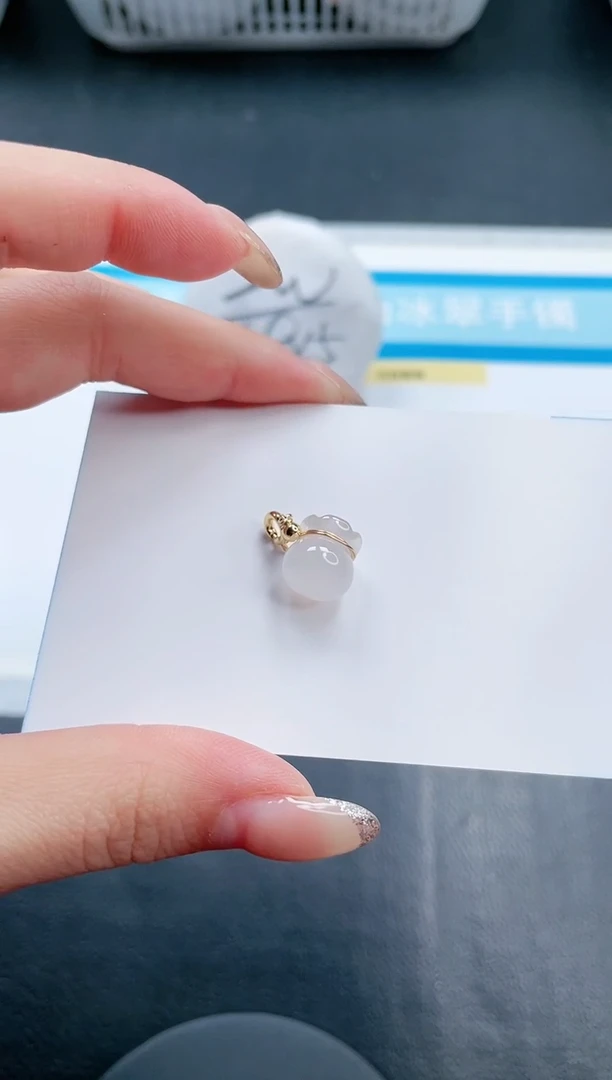 【闪购商品】石英质玉颈饰未镶嵌福袋