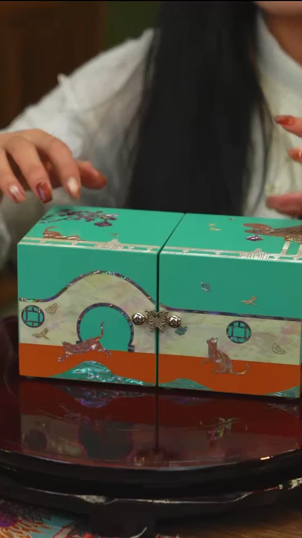 木闪购商品螺钿漆器首饰盒