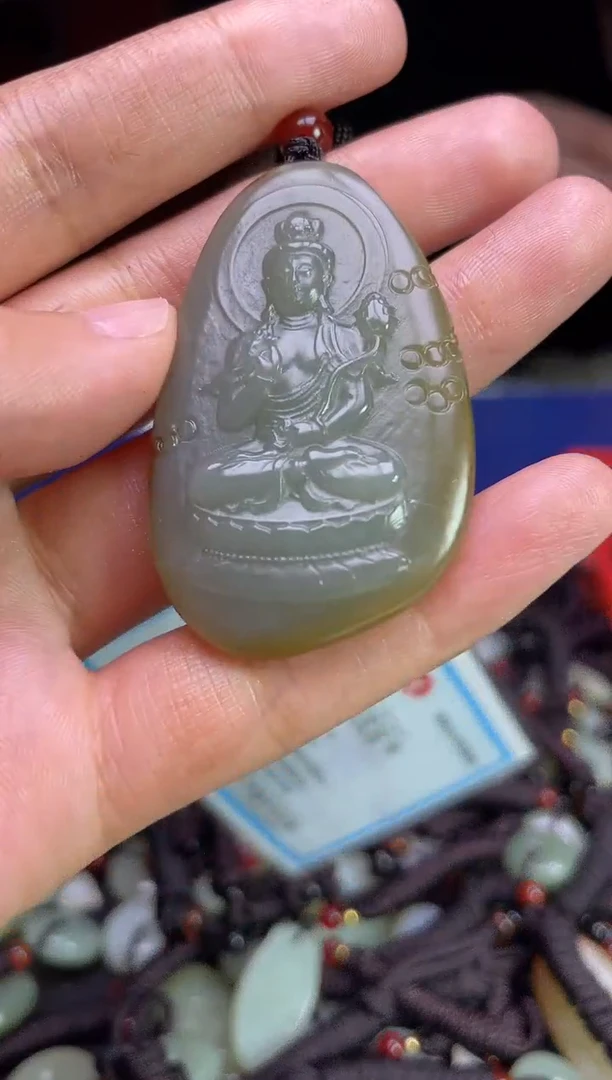 未镶嵌和田玉挂件1