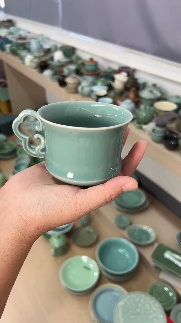 龙泉云间青瓷小米茶器