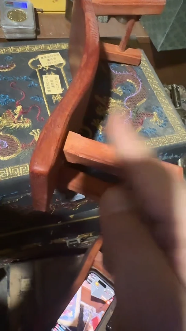 木闪电购链接精品摆件枕头