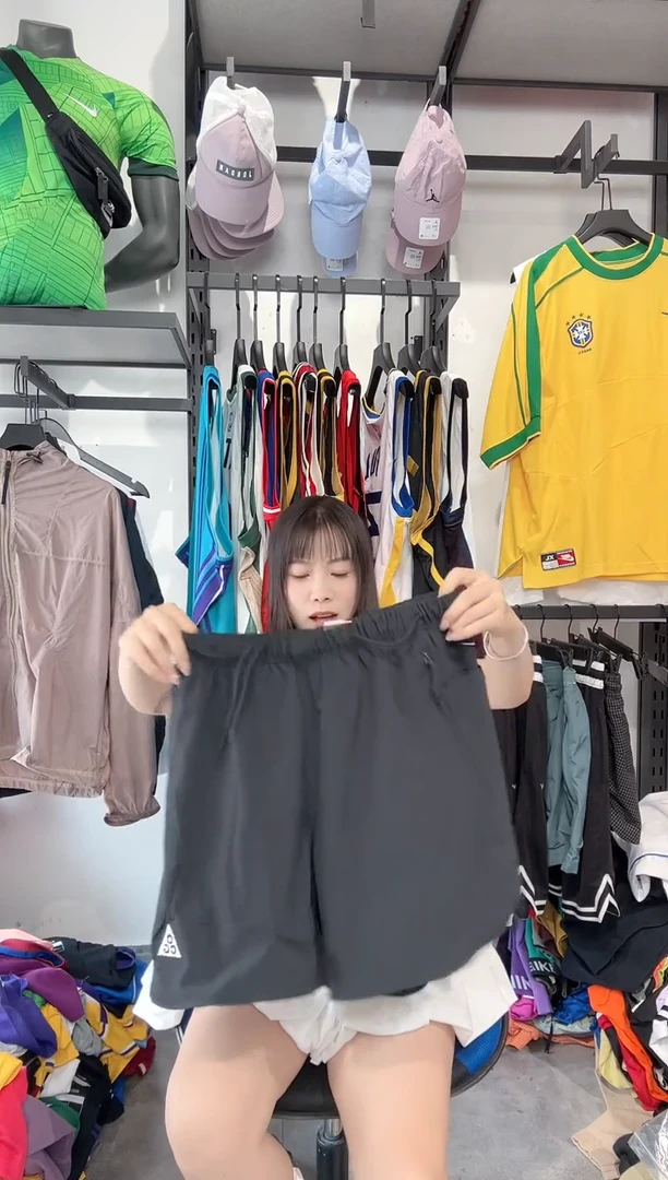 1181 编码 耐克卫衣服饰过款为准 尺码165S
