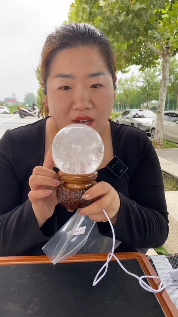 未镶嵌珠宝半成品水晶白水晶球D184