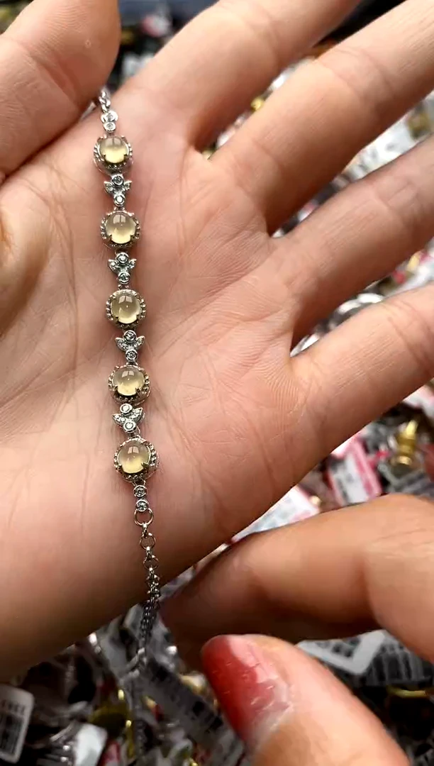 【闪购商品】翡翠戒指银S925镶嵌66666666      9