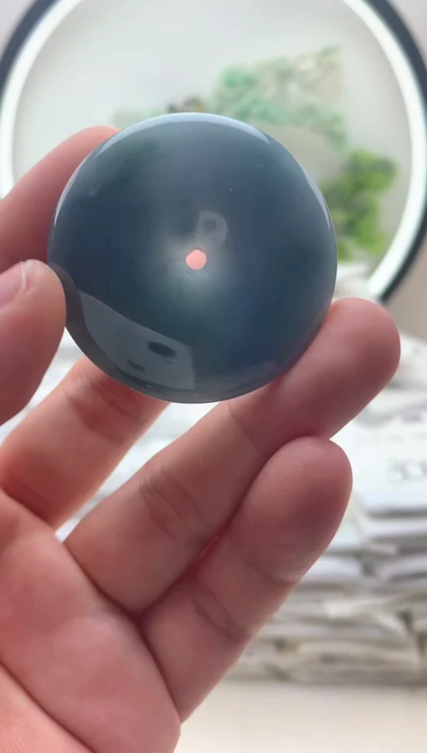 颈饰未镶嵌翡翠大扣子