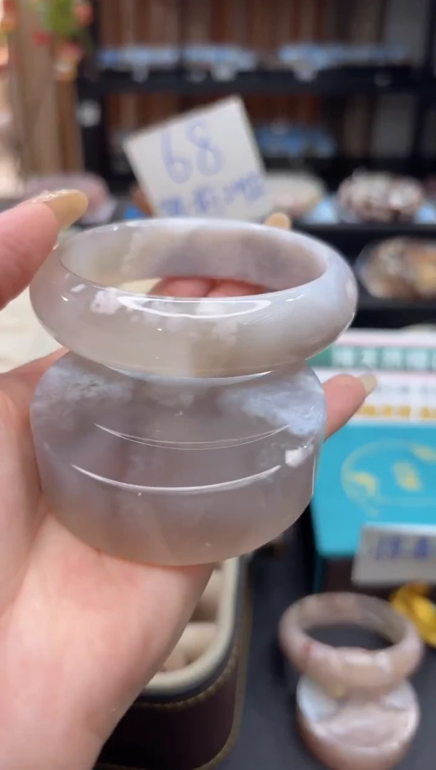 未镶嵌手镯石英质玉C324(60圈赠送镯心)