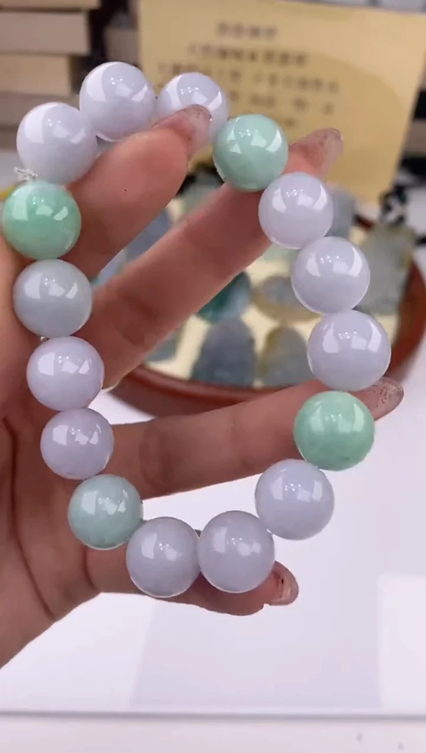 【闪购商品】翡翠吊坠(赠链)未镶嵌29488/静静聊翠