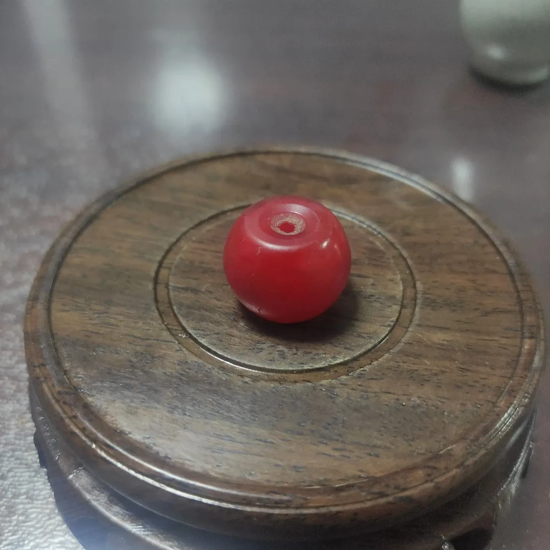 藏传古法红琉璃吊坠