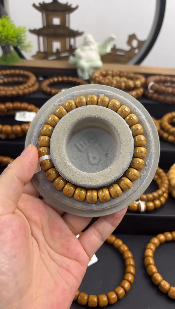 紫金鼠手串紫金鼠黄金甲一线天9.5