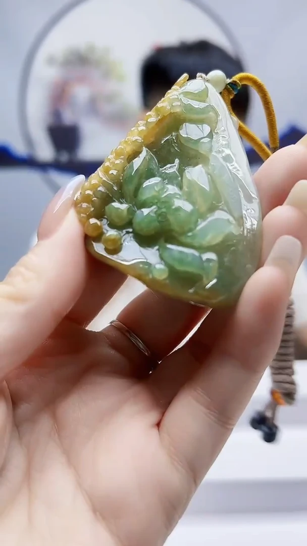 未镶嵌定制翡翠毛货-挂件34