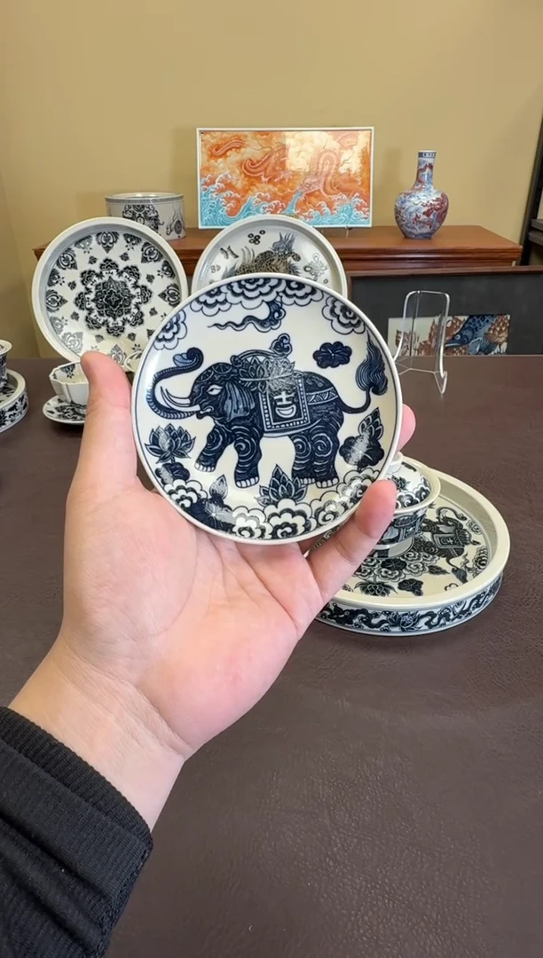 二号釉大象纹杯垫